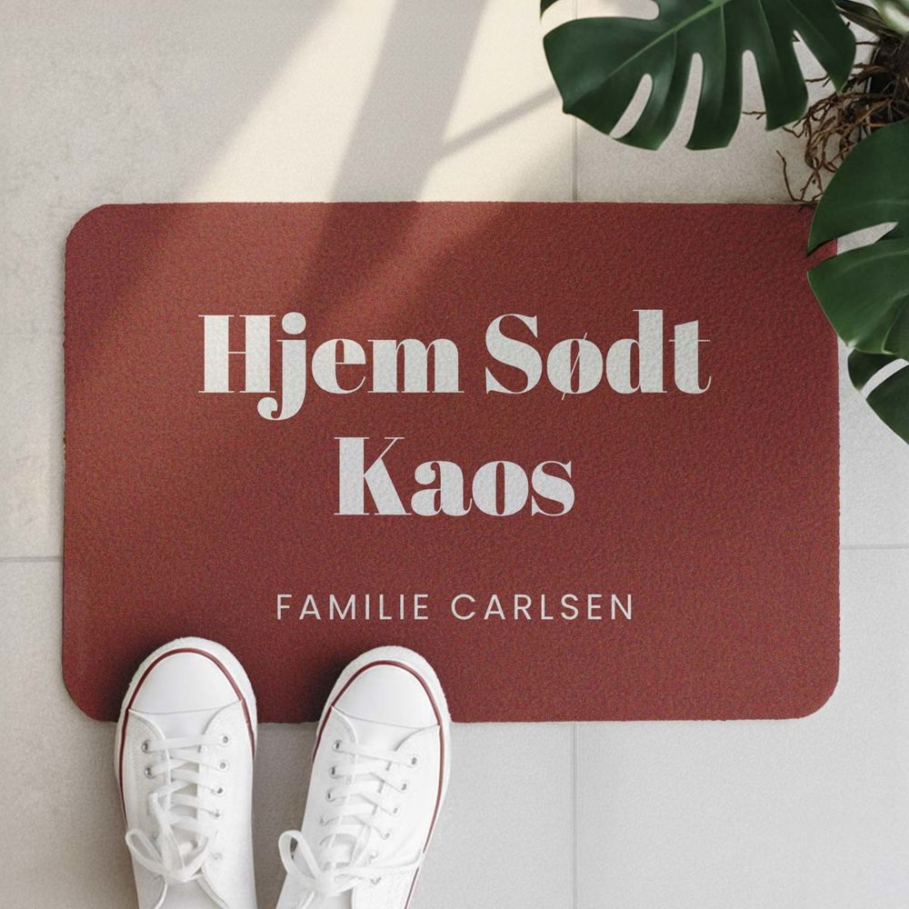 Personalisierbare Fußmatte mit drei Zeilen Personalisierbare Fußmatte mit drei Zeilen