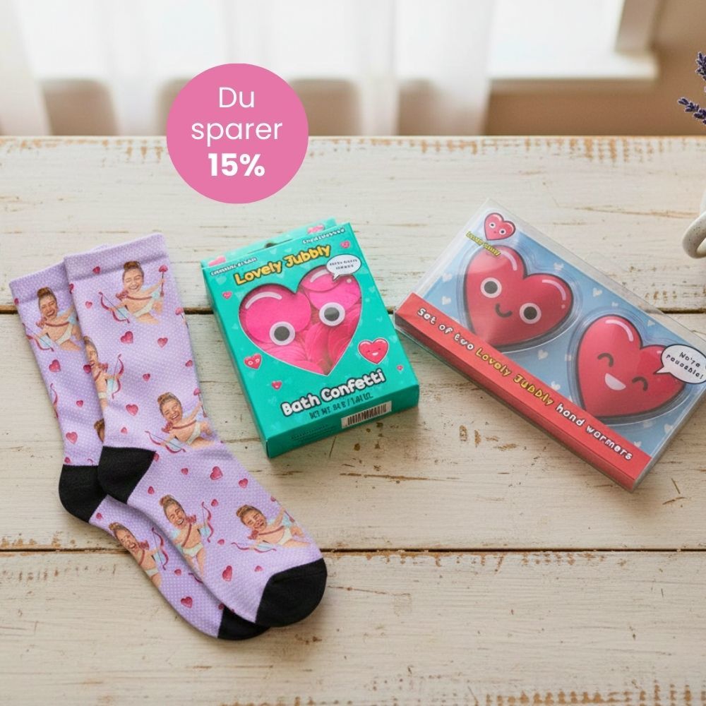 Geschenkset mit Socken, Handwärmer und Badekonfetti