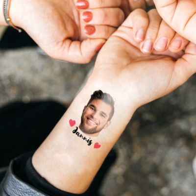 Personaliserede tatoveringer sæt af 6 med ansigt og tekst Personaliserede tatoveringer sæt af 6 med ansigt og tekst