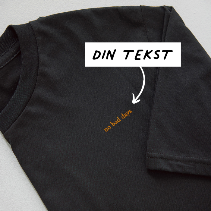Broderet T-shirt med tekst