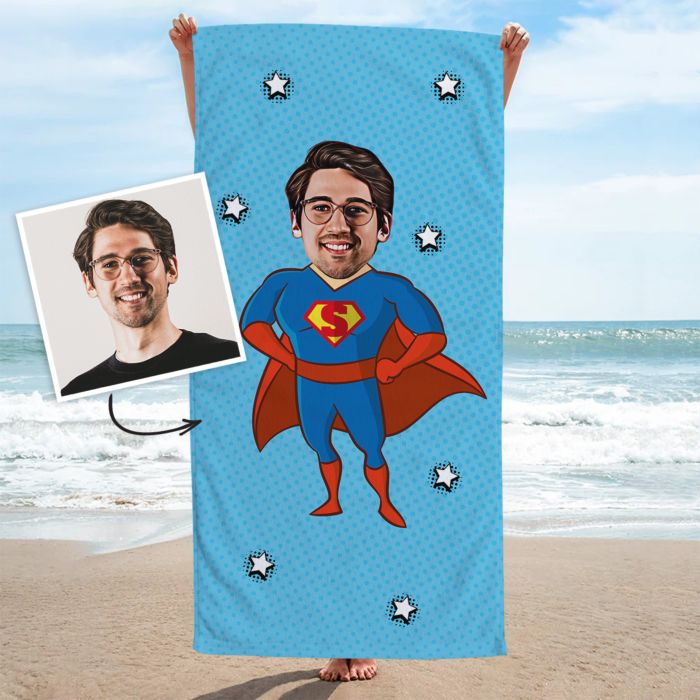 Personligt superheltehåndklæde med ansigt i comic stil