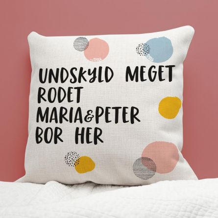 Personaliseret pudebetræk med tekst