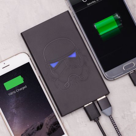 Original Stormtrooper Powerbank med LED-øjne
